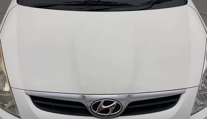 2011 Hyundai i20 SPORTZ 1.2, Petrol, Manual, 69,499 km, Bonnet (hood) - Paint has minor damage