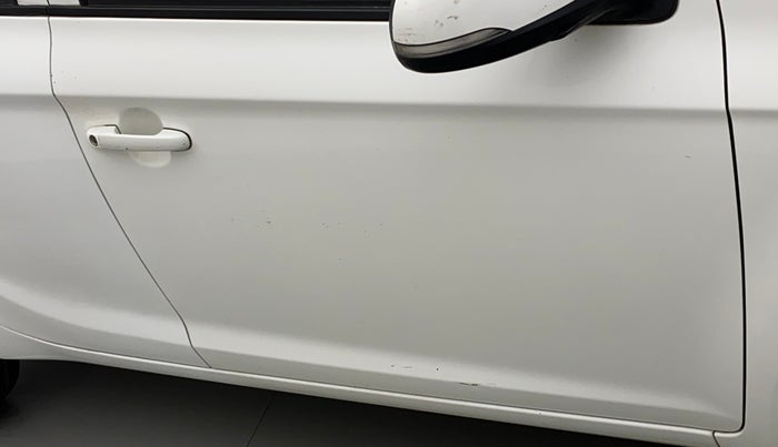 2011 Hyundai i20 SPORTZ 1.2, Petrol, Manual, 69,499 km, Driver-side door - Minor scratches