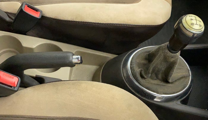 2011 Hyundai i20 SPORTZ 1.2, Petrol, Manual, 69,499 km, Gear Lever