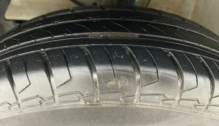 2021 Maruti Dzire VXI, Petrol, Manual, 11,481 km, Left Front Tyre Tread