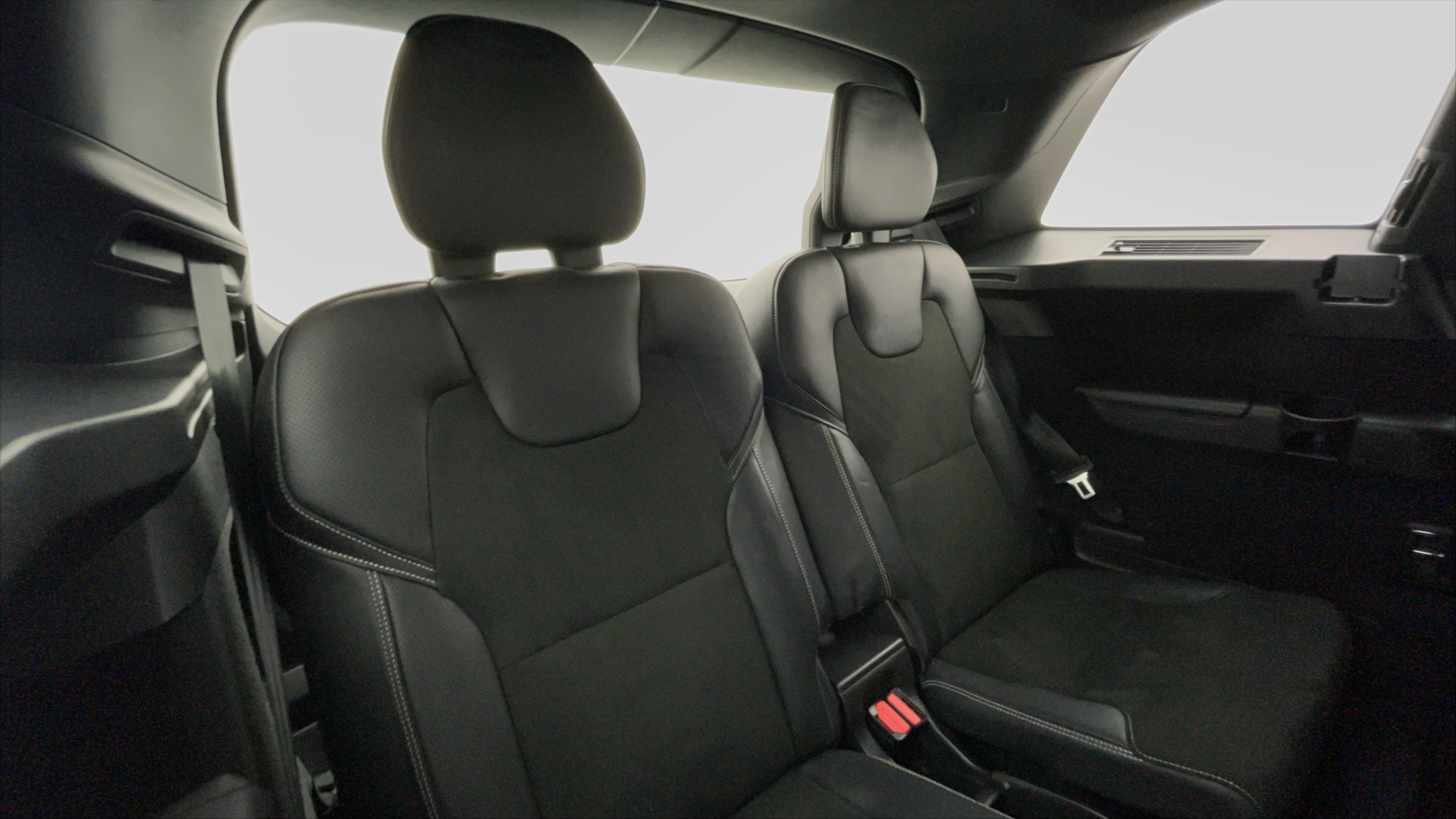 Volvo XC 90-Third Seat Row