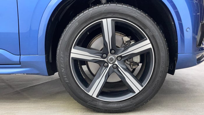 Volvo XC90-Right Front Tyre