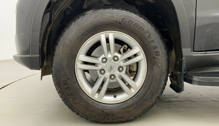 2023 Mahindra BOLERO NEO N 8, Diesel, Manual, 13,812 km, Left Front Wheel