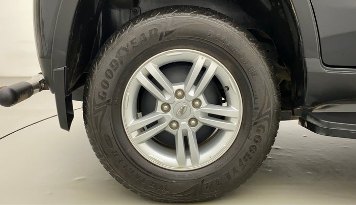 2023 Mahindra BOLERO NEO N 8, Diesel, Manual, 13,812 km, Right Rear Wheel