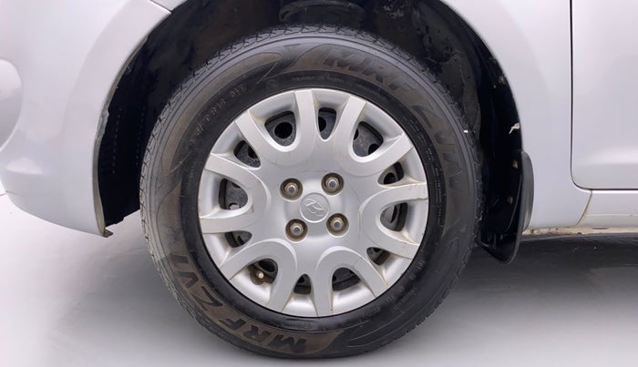 2011 Hyundai i20 MAGNA O 1.2, Petrol, Manual, 44,720 km, Left Front Wheel