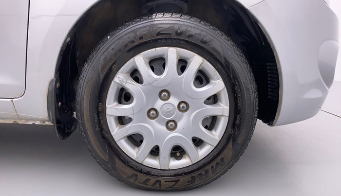 2011 Hyundai i20 MAGNA O 1.2, Petrol, Manual, 44,720 km, Right Front Wheel