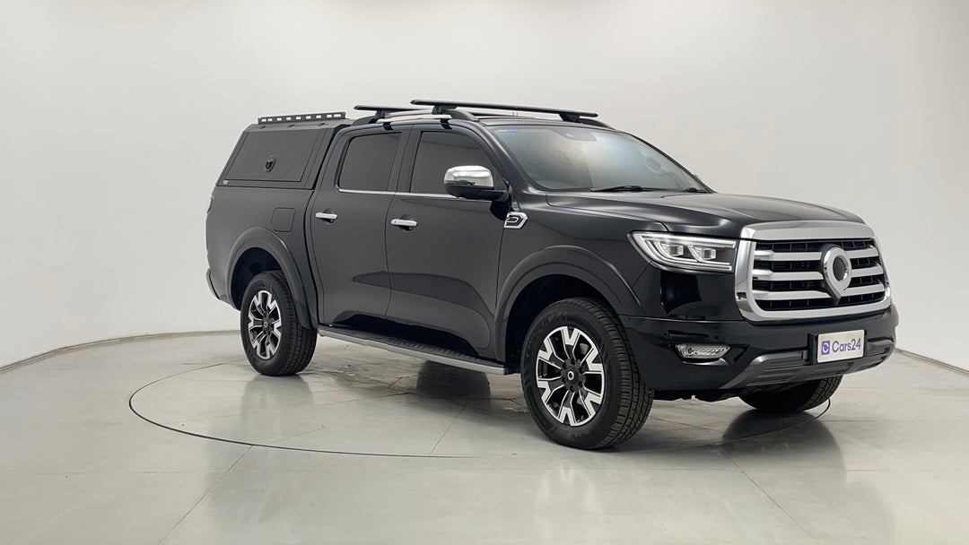 Right Front Diagonal (45- Degree) View