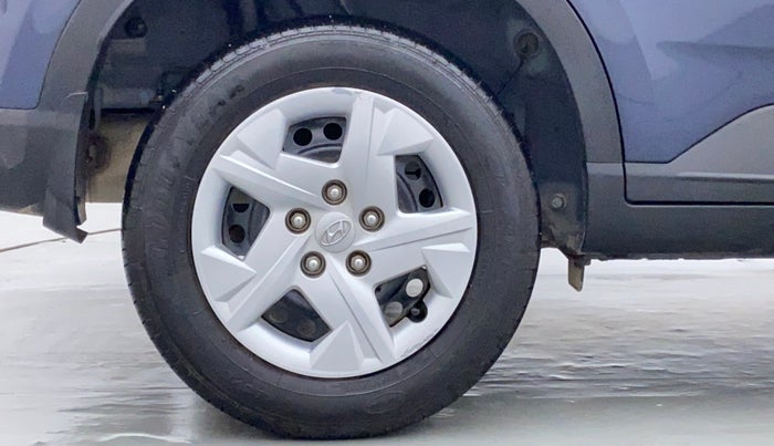 2019 Hyundai VENUE 1.4 CRDI S MT, Diesel, Manual, 3,054 km, Right Rear Wheel