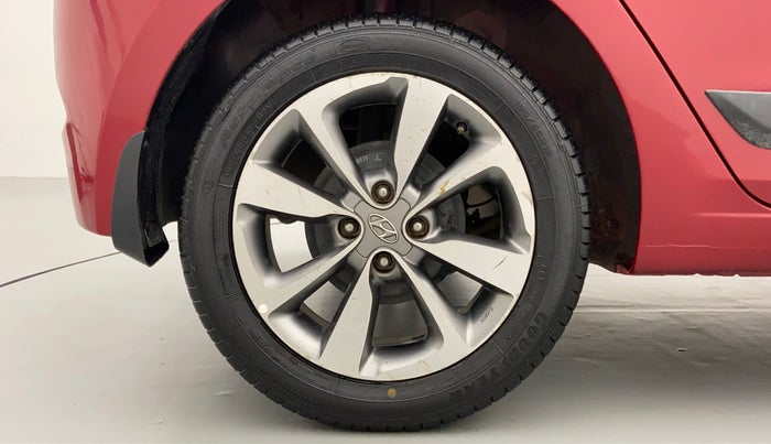 2015 Hyundai Elite i20 ASTA 1.4 CRDI, Diesel, Manual, 93,121 km, Right Rear Wheel