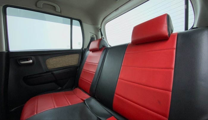 2017 Maruti Wagon R 1.0 VXI, Petrol, Manual, 28,855 km, Right Side Rear Door Cabin