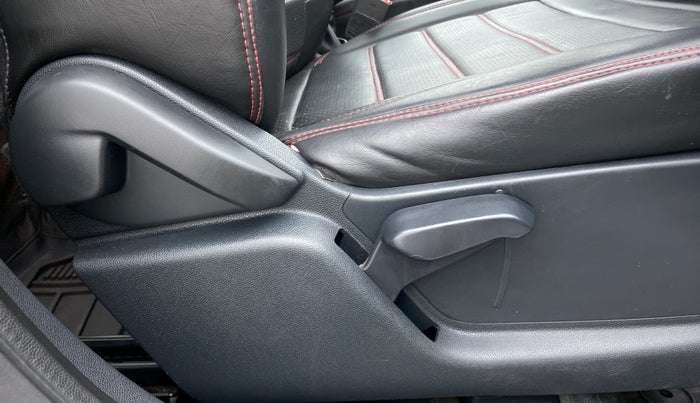 2020 Ford Ecosport 1.5 TITANIUM PLUS TI VCT AT, Petrol, Automatic, 22,242 km, Driver Side Adjustment Panel