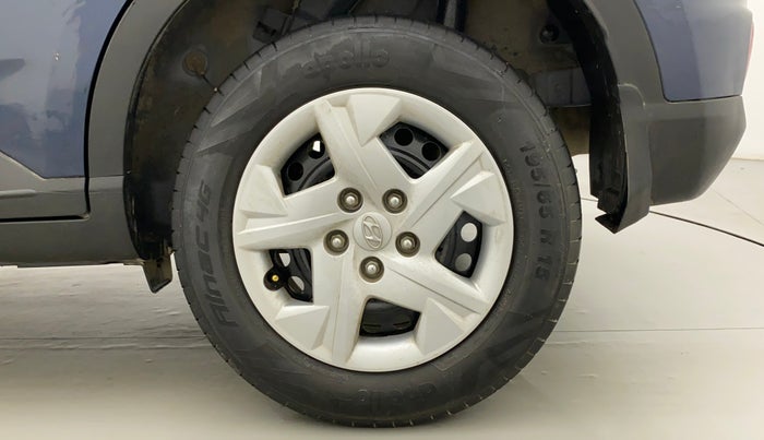 2020 Hyundai VENUE S 1.2, Petrol, Manual, 34,063 km, Left Rear Wheel