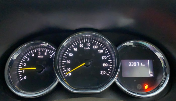 2017 Renault Duster RXL PETROL 104, Petrol, Manual, 33,494 km, Odometer Image