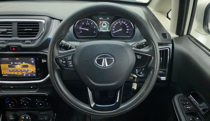 2019 Tata Hexa Varicor 400 XM, Diesel, Manual, 52,408 km, Steering Wheel Close Up