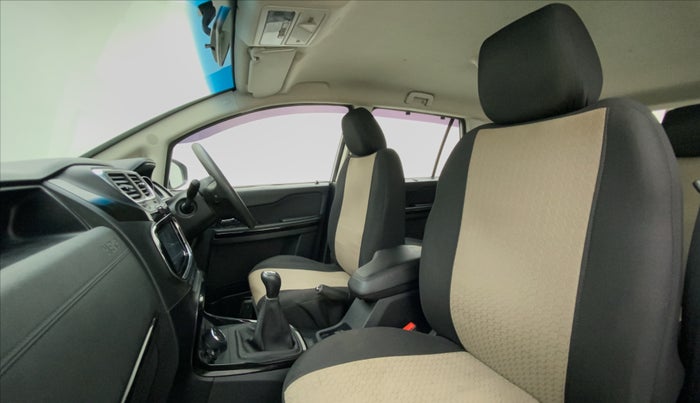 2019 Tata Hexa Varicor 400 XM, Diesel, Manual, 52,408 km, Right Side Front Door Cabin