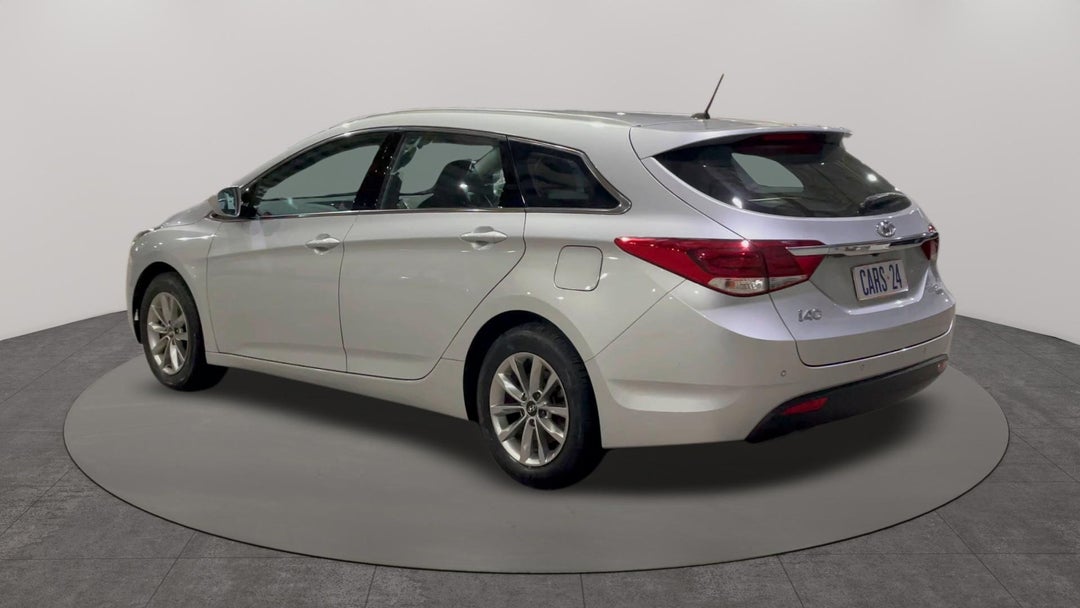 Left Back Diagonal (45- Degree) View