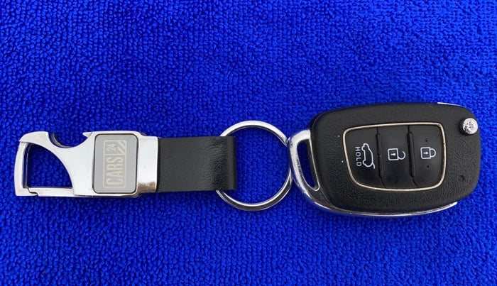2018 Hyundai Creta E PLUS 1.6 PETROL, Petrol, Manual, 62,518 km, Key Close Up