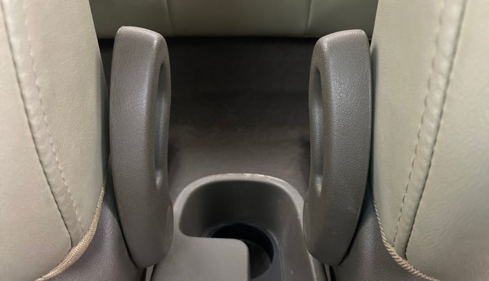 2012 Hyundai i10 ERA 1.1 IRDE, Petrol, Manual, 64,653 km, Driver Side Adjustment Panel