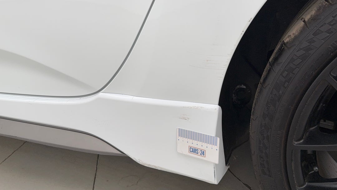 Quarter Panel Rear LHS Scratch