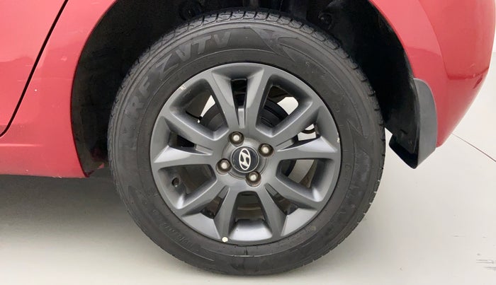 2018 Hyundai Elite i20 ASTA 1.2, Petrol, Manual, 27,933 km, Left Rear Wheel