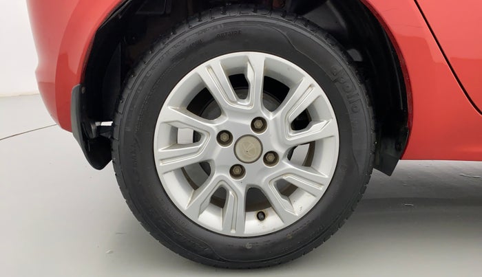 2018 Tata Tiago XZA 1.2 REVOTRON, Petrol, Automatic, 26,135 km, Right Rear Wheel
