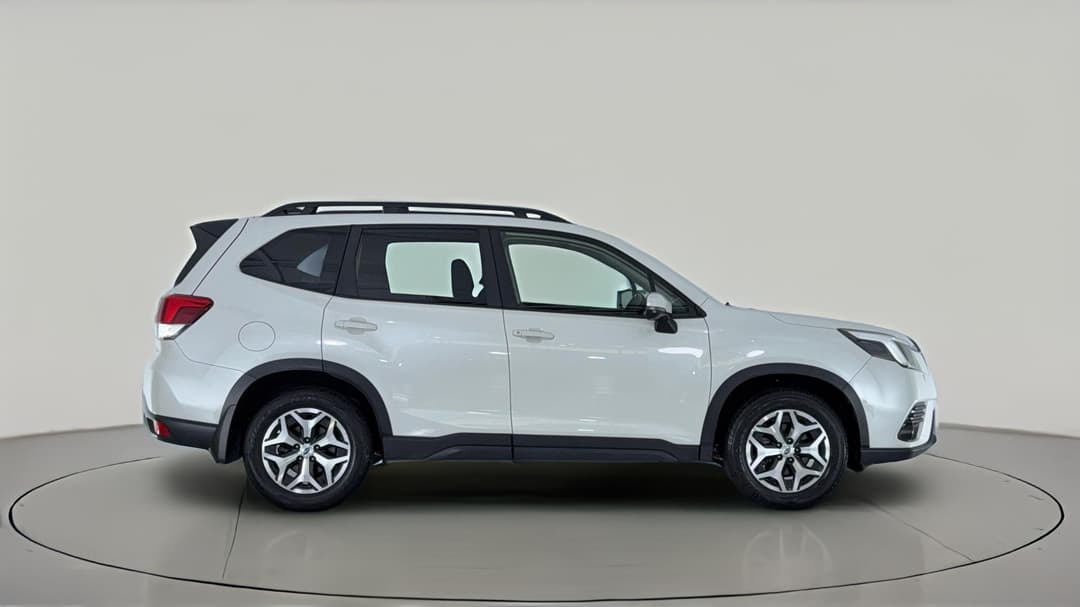 2024 Subaru Forester 2.5i (AWD), Automatic, 55382 km, Right Side View