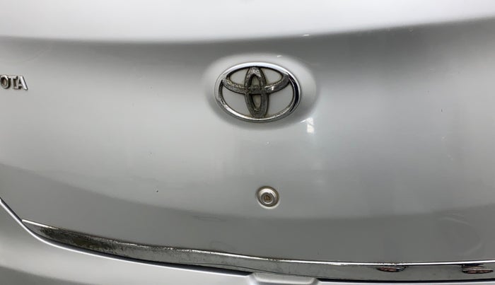2013 Toyota Etios Liva GD, Diesel, Manual, 1,06,211 km, Dicky (Boot door) - Minor scratches