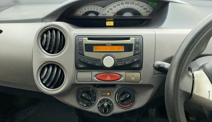 2011 Toyota Etios V, Petrol, Manual, 74,815 km, Air Conditioner