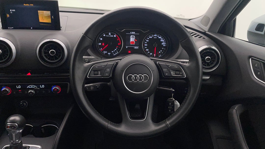 2019 Audi A3 35 Tfsi  (1.4 Tfsi Cod), Automatic, 84670 km, Steering Wheel Close-up