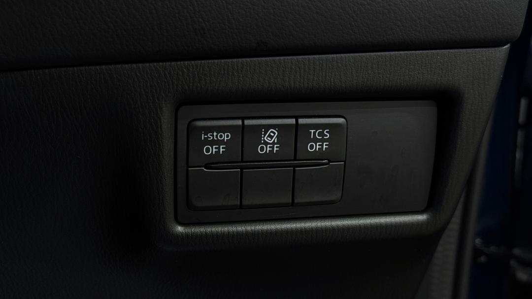 2023 Mazda CX-5 G25 Maxx Sport (FWD), Automatic, 48672 km, Utility Switches/Buttons