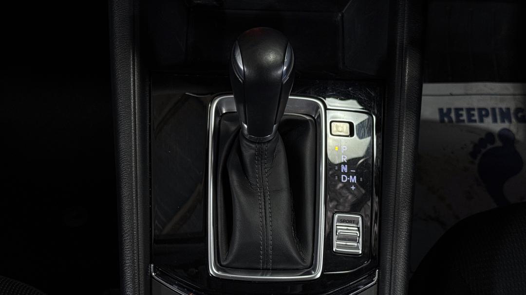 2023 Mazda CX-5 G25 Maxx Sport (FWD), Automatic, 48672 km, Gear Lever 