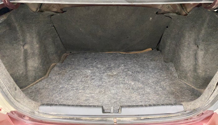 2016 Honda Amaze 1.2L I-VTEC SX, Petrol, Manual, 30,513 km, Boot Inside