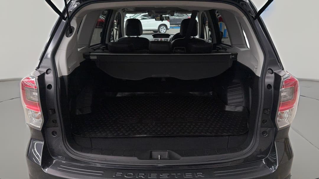 2016 Subaru Forester 2.0xt Premium, Automatic, 132427 km, Boot Inside View