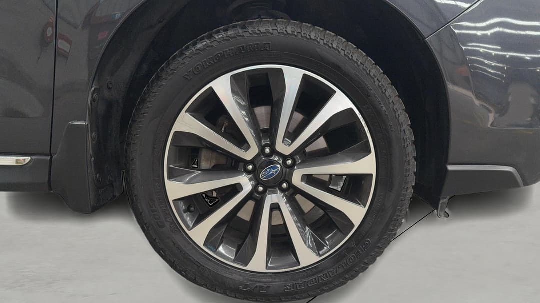 2016 Subaru Forester 2.0xt Premium, Automatic, 132427 km, Right Front Wheel