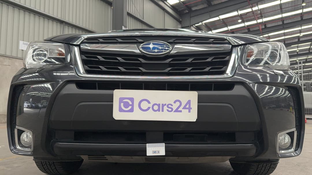 2016 Subaru Forester 2.0xt Premium, Automatic, 132427 km, Bumper Front Chip