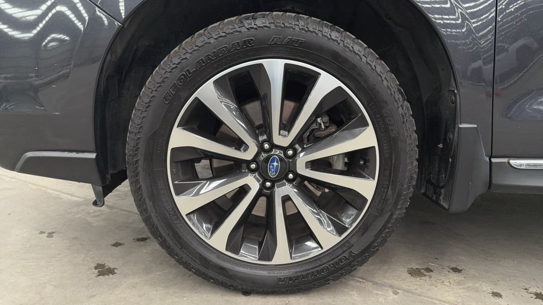 2016 Subaru Forester 2.0xt Premium, Automatic, 132427 km, Left Front Wheel