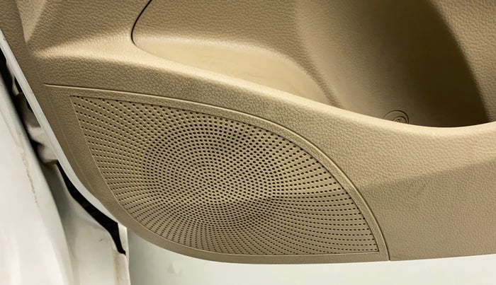 2012 Hyundai Eon ERA + SE, Petrol, Manual, 40,197 km, Infotainment system - Front speakers missing / not working