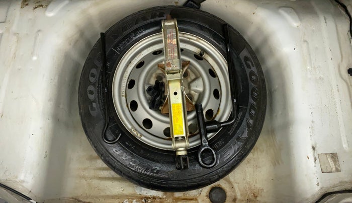 2012 Hyundai Eon ERA + SE, Petrol, Manual, 40,197 km, Spare Tyre