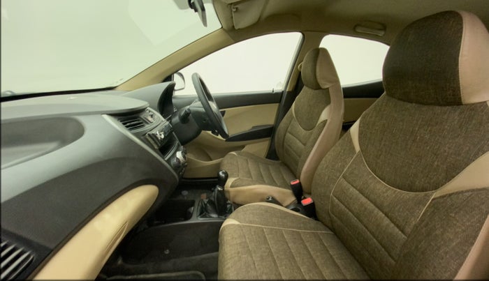 2012 Hyundai Eon ERA + SE, Petrol, Manual, 40,197 km, Right Side Front Door Cabin
