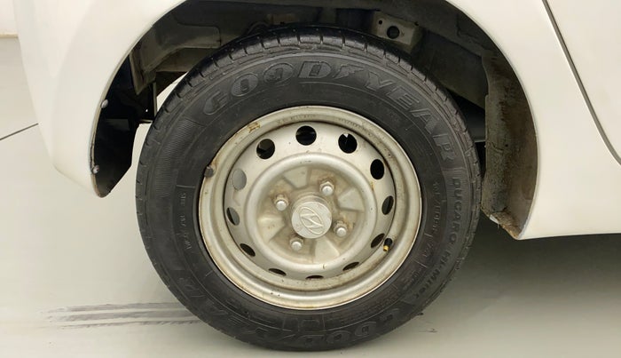 2012 Hyundai Eon ERA + SE, Petrol, Manual, 40,197 km, Right Rear Wheel