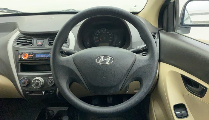 2012 Hyundai Eon ERA + SE, Petrol, Manual, 40,197 km, Steering Wheel Close Up