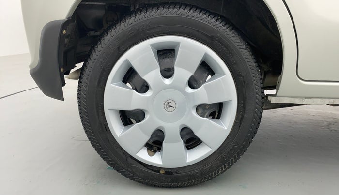 2017 Maruti Alto K10 VXI P, Petrol, Manual, 8,841 km, Right Rear Wheel