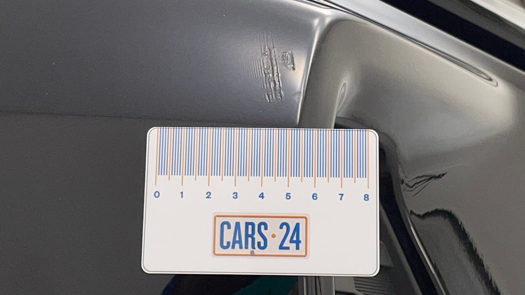 Bumper Front Scratch