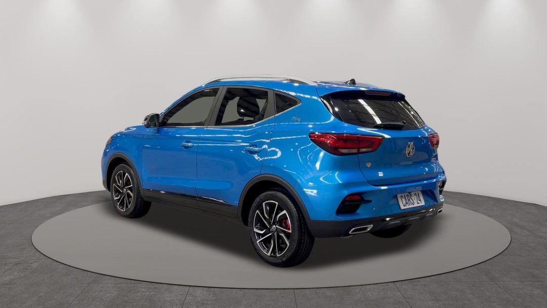 Left Back Diagonal (45- Degree) View