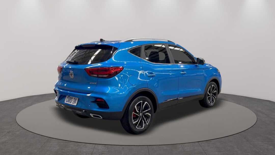 Right Back Diagonal (45- Degree) View