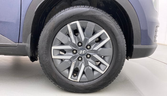 2022 Hyundai VENUE S (O) 1.0 TURBO IMT, Petrol, Manual, 24,228 km, Right Front Wheel