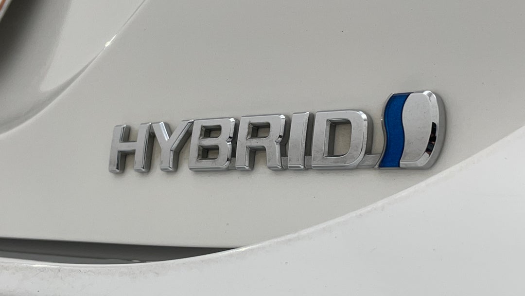2023 Toyota Camry Ascent Hybrid, Automatic, 54554 km, Badge (Boot Right Side)