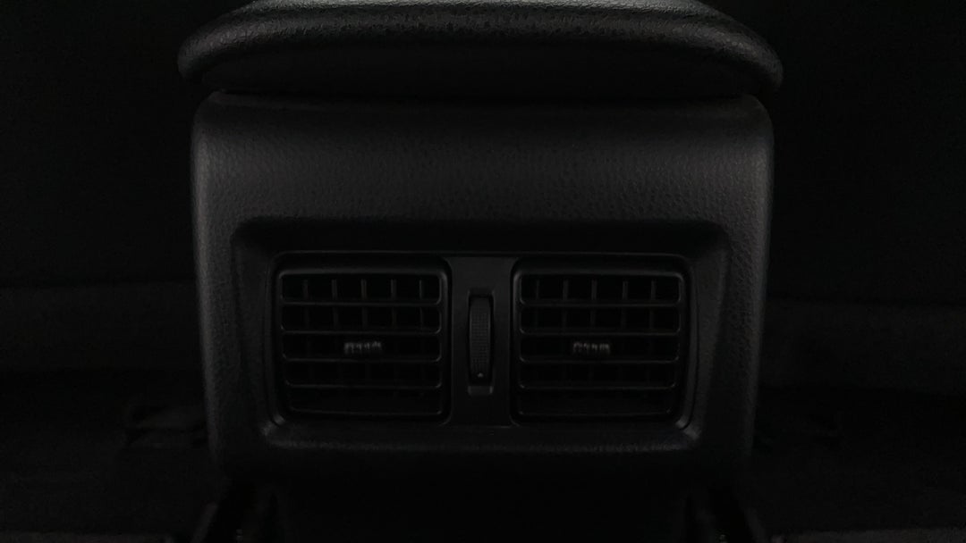 2023 Toyota Camry Ascent Hybrid, Automatic, 54554 km, Rear A/C Vent