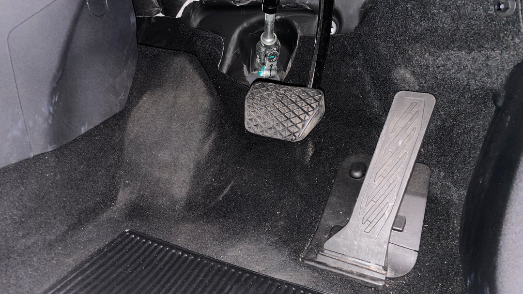 Pedals and Footmat