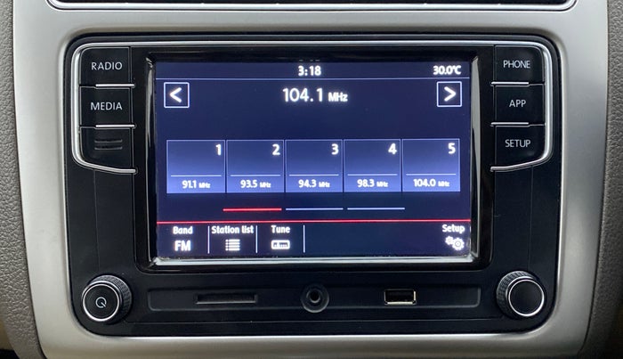 2018 Volkswagen Vento HIGHLINE TDI AT, Diesel, Automatic, 54,029 km, Infotainment System